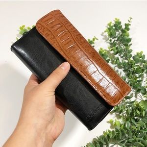 BELLEROSE Italian Embossed Leather Clutch Wallet